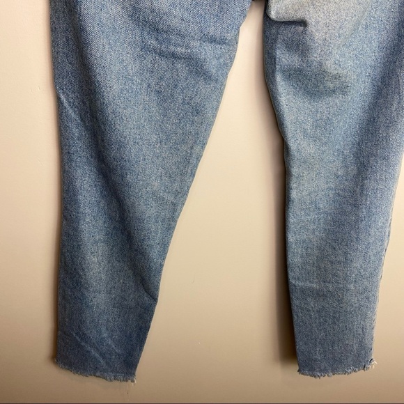 Like new Zara distressed blue jeans size 4 - Picture 11 of 11